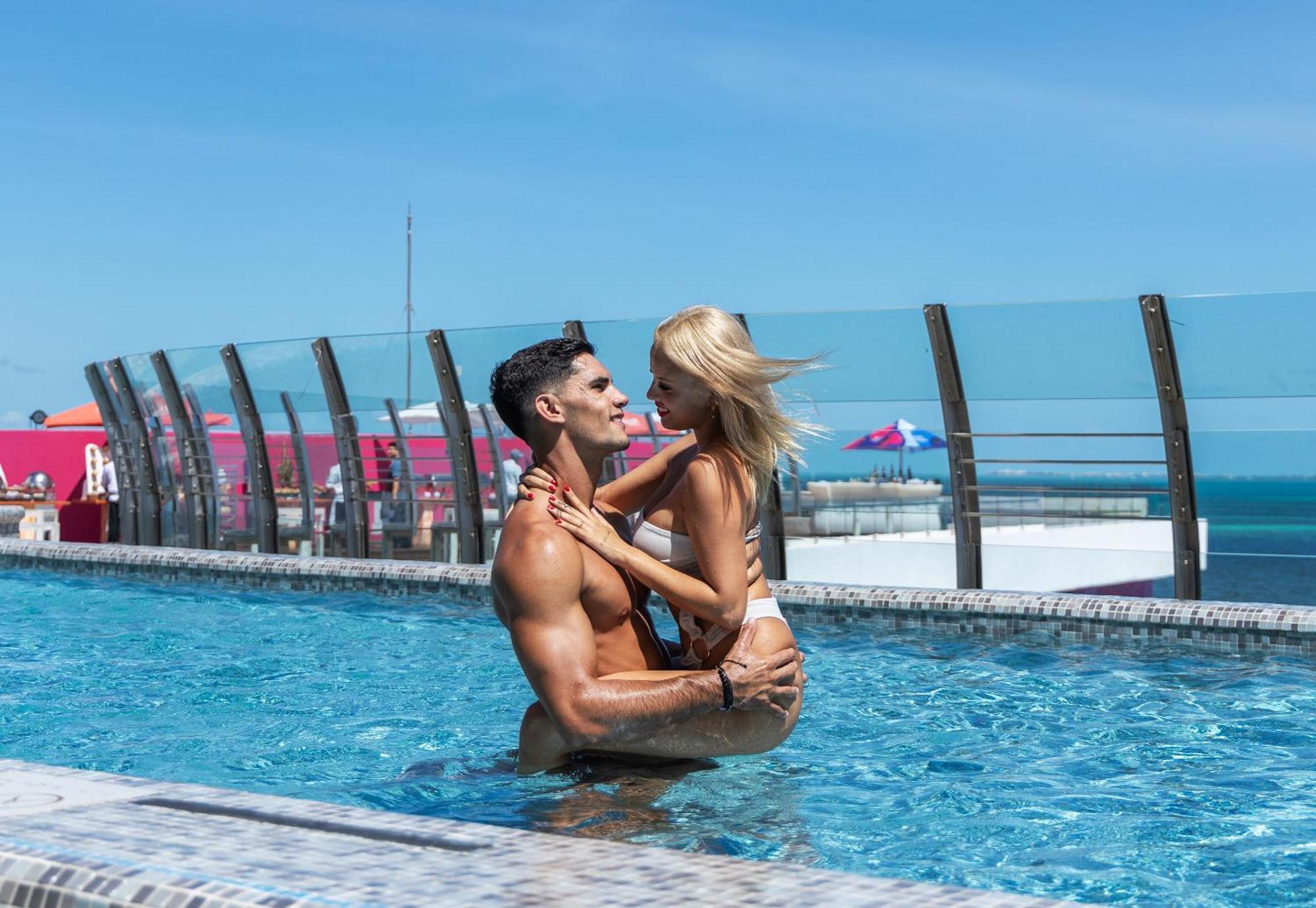 Temptation At The Tower Cancun Resort (Adults Only) Zewnętrze zdjęcie